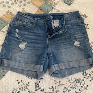 Time and Tru denim shorts, size 4